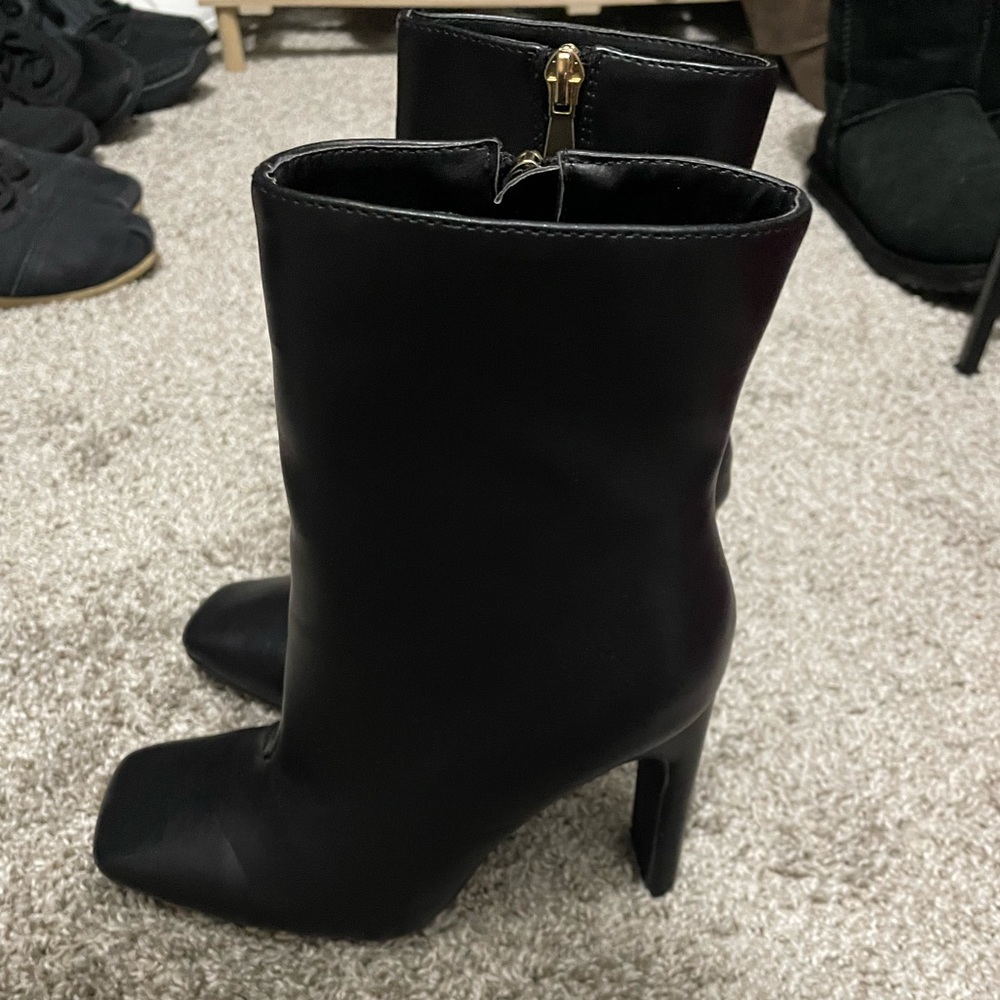 Miss Lola shoes
